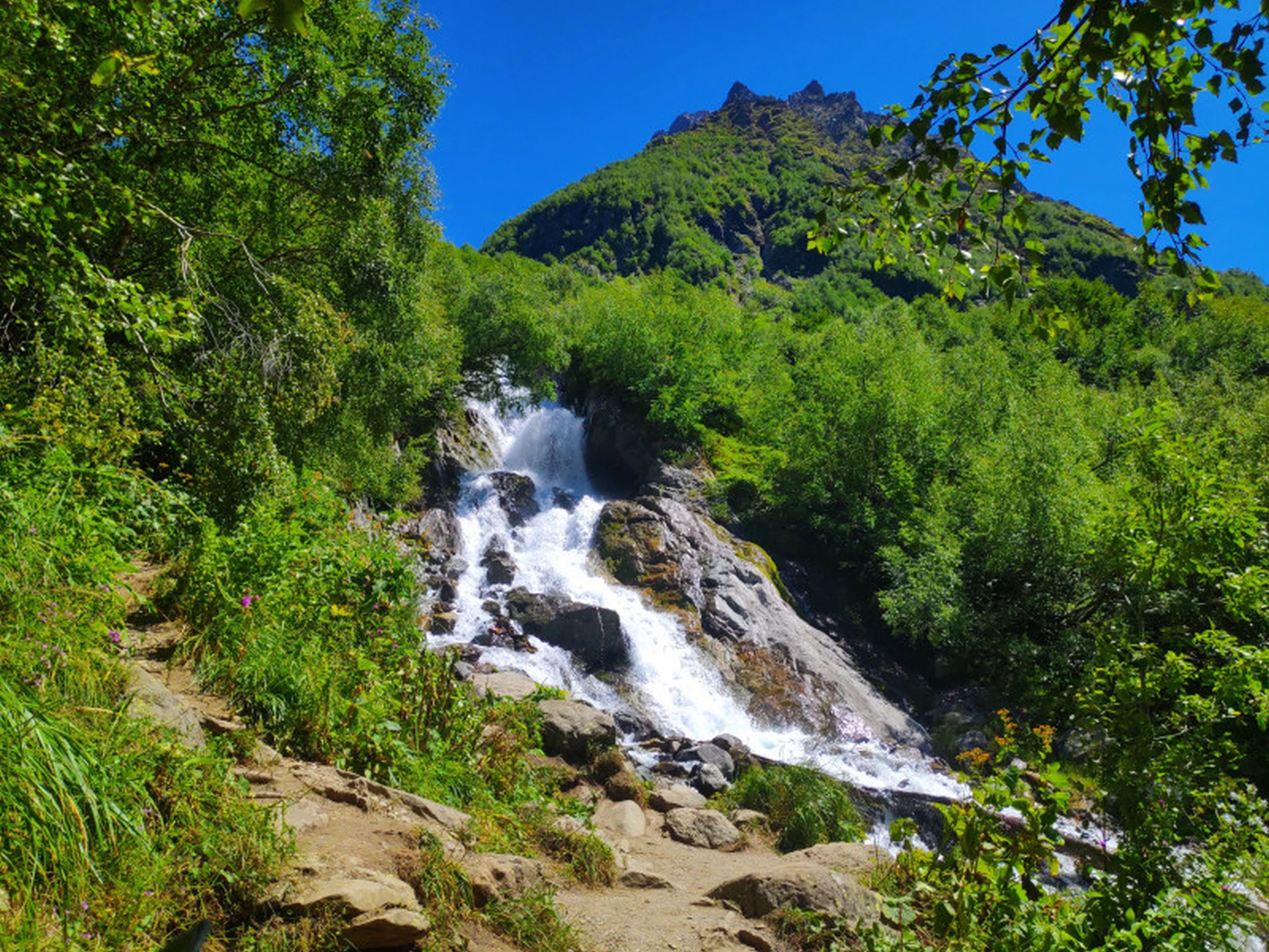 Чучхурский водопад в ущелье Аманауз