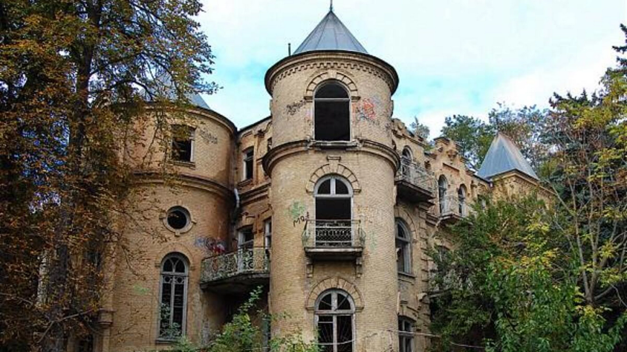 Дача Эльзы Пятигорск - особняк в стиле модерн
